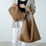 トープ | ノットハンドルトートバッグ ポーチ付き 一枚革風 12-1151 | GUSCIO