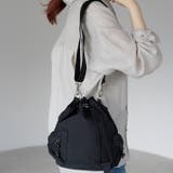 ブラック | 巾着ミニショルダーバッグ アウトポケット トレンド 12-1194 | GUSCIO