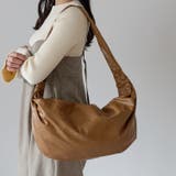 キャメル | バルーン型ショルダーバッグ アンティーク風PUレザー 通勤 | GUSCIO