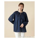 ネイビー | カットワーク刺繍ブラウス | Leilian