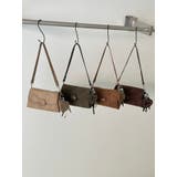 ハートチャーム付きスウェードハンドバック | LETee | 詳細画像1