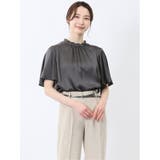 シボサテン ギャザーネック半袖プルオーバーブラウス | TAKA-Q WOMEN | 詳細画像1