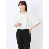01白 | 金具付きボウタイ風 半袖プルオーバーブラウス | TAKA-Q WOMEN
