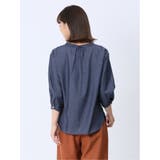 【WEB限定】形態安定 シャンブレープルオーバー長袖ブラウス | TAKA-Q WOMEN | 詳細画像3