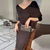 ボディラインにキレイにフィットするカシュクールニットワンピース ウェストシェイプ | maison de LATIR | 詳細画像10
