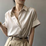 ベージュ | ベーシックで使いやすい半袖シャツブラウス Vネック 無地 | maison de LATIR