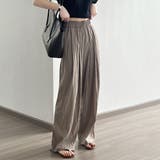 グレージュ | ゆったりシルエットでこなれ感たっぷりのドレープワイドパンツ 秋 涼しい | maison de LATIR