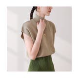 シンプルなデザインが上品なフレンチスリーブハイネックニットトップス モックネック | maison de LATIR | 詳細画像12 