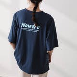 ネイビー | 胸元のワンポイントロゴが可愛いTシャツ カットソー 英字ロゴ | maison de LATIR