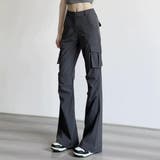 グレー | カーゴディテールでシンプルコーデを格上げ、夏服フレアワイドパンツ 。カーゴパンツ… | maison de LATIR