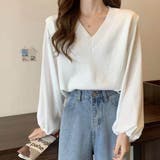 ホワイト | ゆったりしたサイズ感の大人めニット レイヤード Vネックニット | maison de LATIR