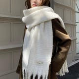 ホワイト | 首元を華やかに彩る、きらめき素材のボリュームマフラー レディース 大判マフラー | maison de LATIR