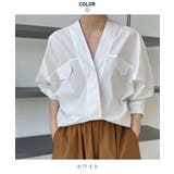 立体デザインが着るだけで大人の抜け感を作るコットンシャツ Vネック 飾りポケット | maison de LATIR | 詳細画像17