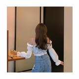 女性らしい華やかさを演出するオフショルフリルブラウス 夏 夏 | maison de LATIR | 詳細画像5