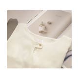 きれいめコーデと相性抜群のとろみスリットネックブラウス 上品 フレアスリーブ | maison de LATIR | 詳細画像9 