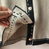 洗練された上品さを漂わせる配色Vネックショートカーディガン 羽織り | maison de LATIR | 詳細画像12