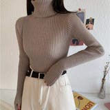 モカ | オンオフ問わず幅広いシーンで活躍するフィンガーホールリブニット プルオーバー ハ… | maison de LATIR