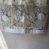 華奢見え抜群！可憐なフリルスリーブレースワンピース ベージュ フラワーモチーフ刺繍 | maison de LATIR | 詳細画像14 