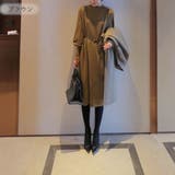 ブラウン | 女性らしさを引き出すベルト付きのボリュームスリーブニットワンピース 長袖 | maison de LATIR