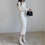 アイボリー | 柔らかい風合いで心地よく綺麗にフィットするリブニットワンピース Vネック | maison de LATIR