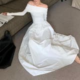 ホワイト | 美しいフォルムが上品さを演出するオフショルマキシ丈ドレス 夏 ロングスリーブ | maison de LATIR