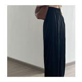 ゆったりシルエットでこなれ感たっぷりのドレープワイドパンツ 秋 涼しい | maison de LATIR | 詳細画像2