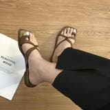 ブラウン | どんなスタイリングにもスッと馴染むサンダル お出かけ 冬 | maison de LATIR