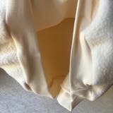 大人可愛い厚手で柔らかい立体的なウール素材のラウンドネックトレーナー トップス | maison de LATIR | 詳細画像12