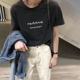 ブラック | 大人カジュアルにぴったりなワンポイントデザイン刺繍ハーフスリーブTシャツ | maison de LATIR