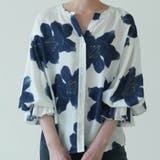 ホワイト | シックなカラーが大人っぽいバルーンスリーブ花柄シフォンブラウス 夏 夏 | maison de LATIR
