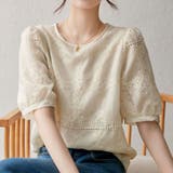 クリーム | 程よい透け感が上品なスカラップ刺繍花柄ブラウス シフォンシャツ 春 | maison de LATIR