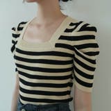 ボーダーベージュ | さりげないデザインがこなれ感を出してくれるニット スクエアネック シャーリングス… | maison de LATIR