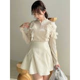 ベージュ | フロントホック長袖フリルトップス | dazzlin