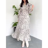 ベージュ | 【WEB限定カラーあり】ダブルフリルフラワープリーツワンピース | dazzlin