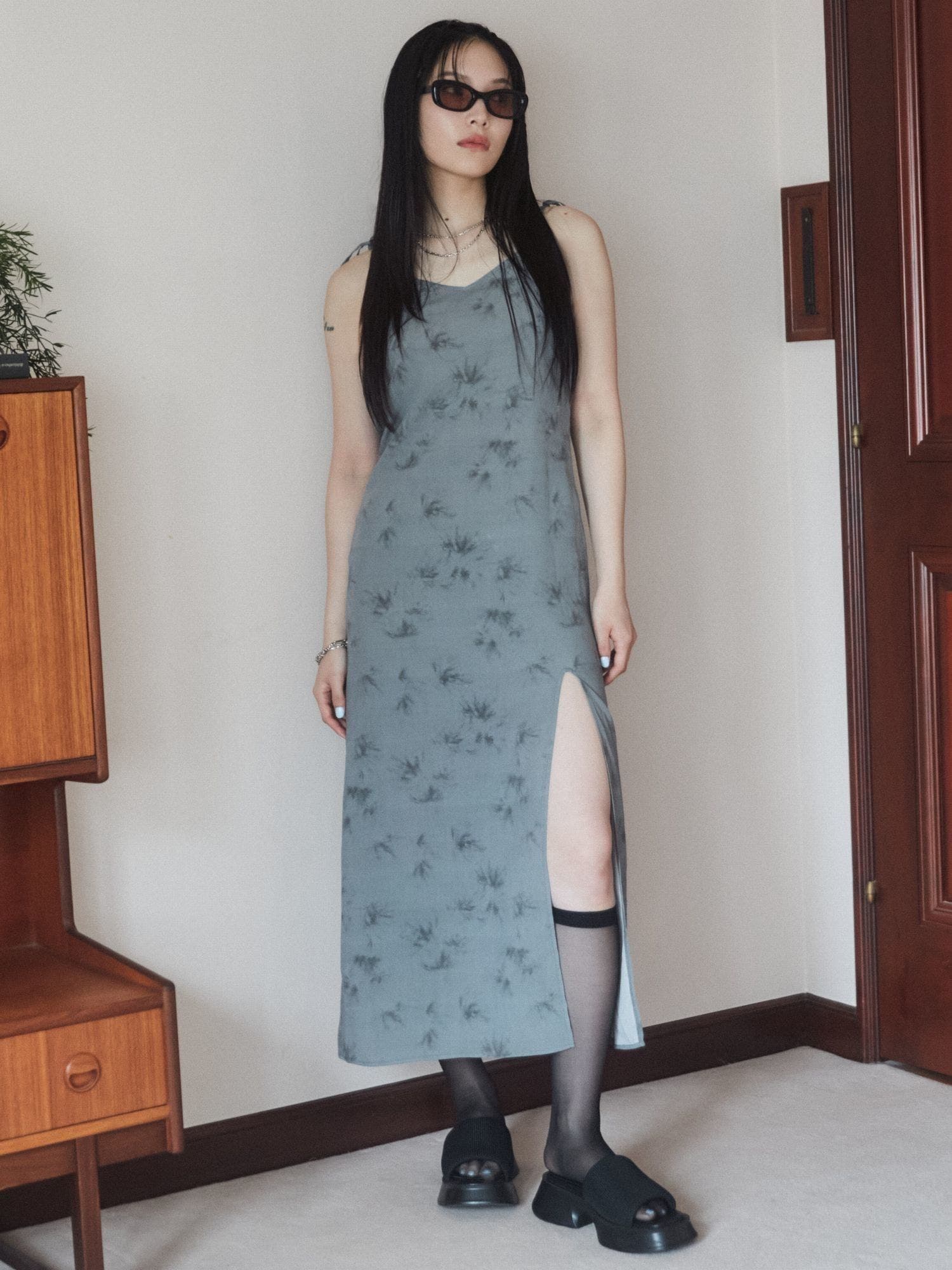 ロングスリットキャミソールワンピース | EMODA | 詳細画像5