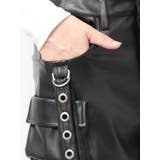 ハイウエストEYELET STRAP CARGOフェイクレザーショートパンツ | GYDA | 詳細画像20