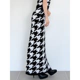 ブラック | ハウンドトゥースシャギーニットスカート【セットアップ着用可能】 | RESEXXY