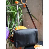 ブラック | 大容量 バックルハンドスポーティーBAG | EVRIS