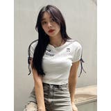 ホワイト | ラインリボングラフィックショートTシャツ | EVRIS