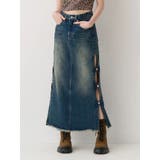 インディゴ | サイドビジューカットロングデニムスカート | EVRIS