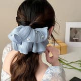 ブルー | パール付きシュシュ 上品プリーツヘアゴム 光沢感 | ミスウェディー