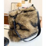 ベージュ | ベルトショルダーアニマルフェイクファーバッグ | moment+