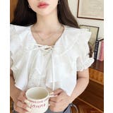 オフホワイト | ビッグカラーカスケードフリルレースアップ半袖ブラウス | moment+