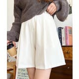 アイボリー | センタープレスツータックショートパンツ | moment+