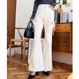 アイボリー | デニム&ツイルカットアウトリボンフレアパンツ | moment+