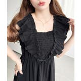 ブラック | フロントシャーリングフリルワンピース | moment+