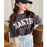 ビジュー＆フラワーモチーフ付きカレッジロゴプリント半袖Tシャツ | moment+ | 詳細画像33 