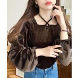 ブラウン | シャイニーベロアスクエアホルターボリュームスリーブプルオーバー | moment+