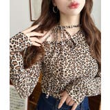 ブラウン | レオパードプリントストラップチョーカーネックワンショルダー長袖プルオーバー | moment+