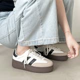 ホワイト | 軽量厚底 ベーシック ダブルライン スニーカー 2448 | Shoes in Closet